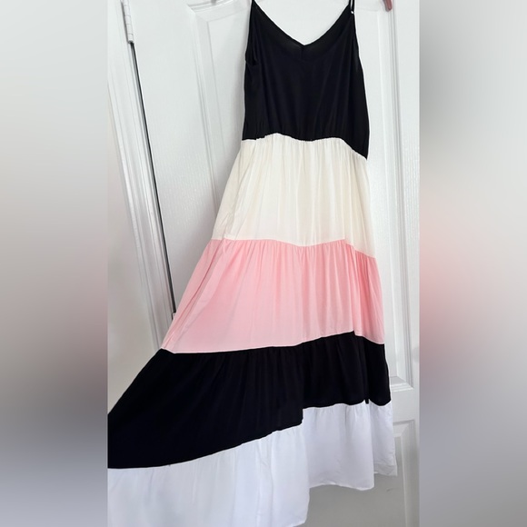 Dresses & Skirts - Women’s Midi/Maxi Dress Size Large